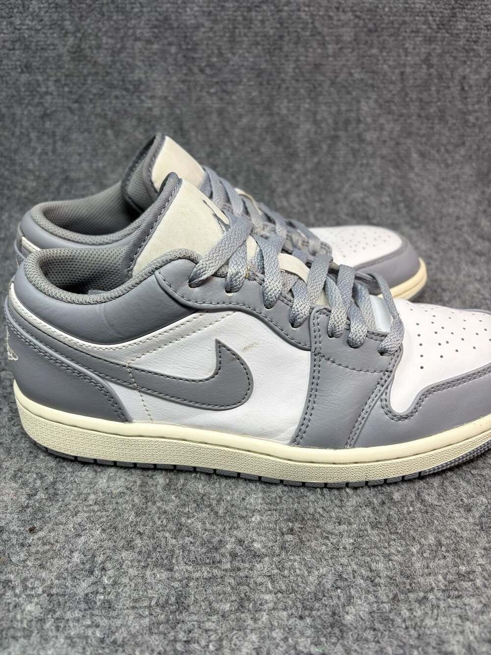 Nike Air Jordan 1 Low Vintage Stealth Grey 553558-053 Men's Size 8.5 GUC - Picture 5 of 9